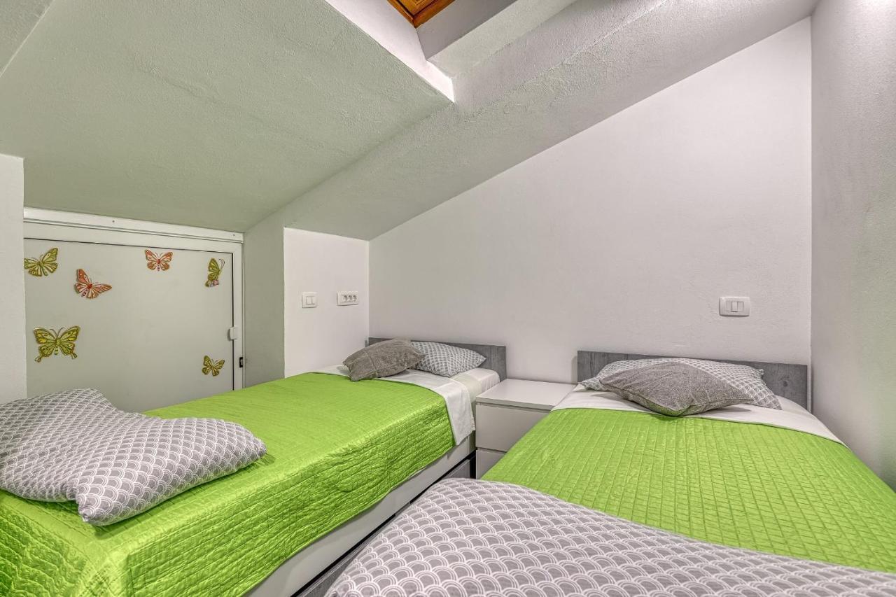 Enjoy At L&C Apartman Rovinj Kültér fotó